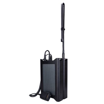 R8100紧凑型异频数字多制式中继台